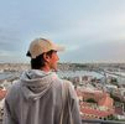 Nicolas is looking for a Room / Apartment in Arnhem